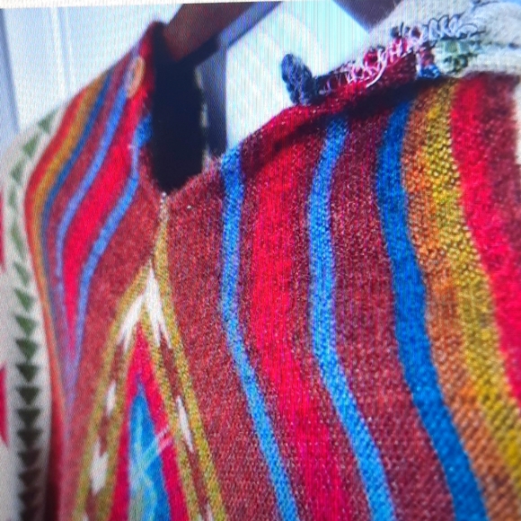 Cozy Warm Ecuadorian Multi Color Poncho - Picture 12 of 12